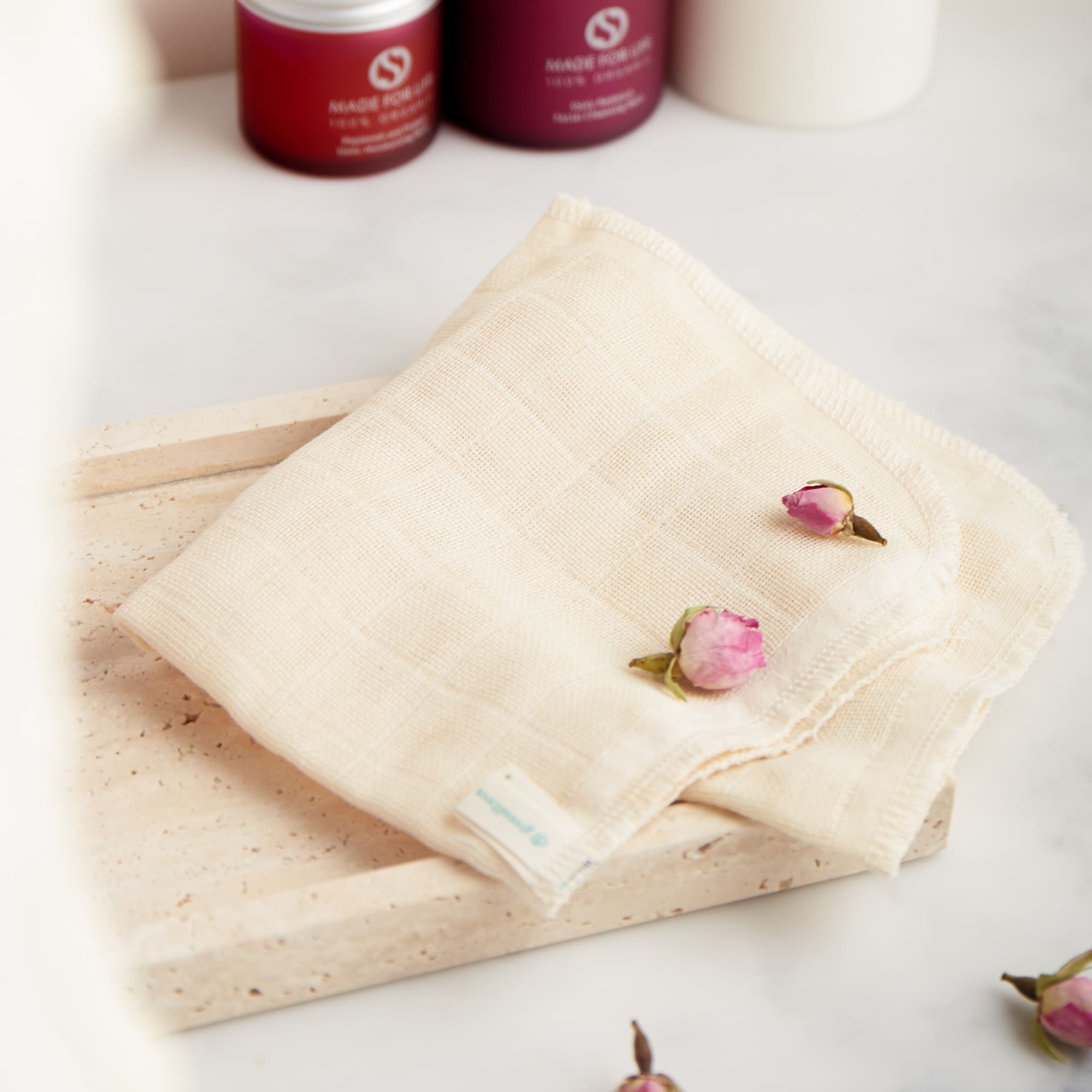 Exfoliating muslin cloth made of certified organic cotton – Marina Miracle